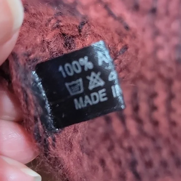 Snuggly Burgundy Sweater Cape with Coconut Buttons - Picture 9 of 10